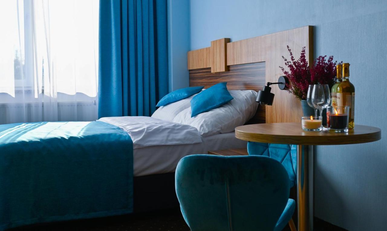 Aparthotel Legnica - Apartamenty Z Aneksem Kuchennym Kültér fotó